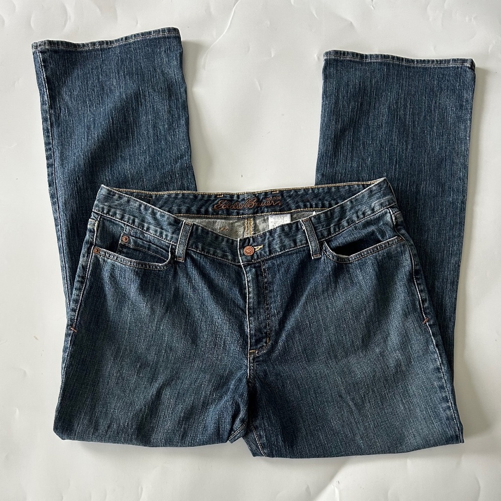 Eddie Bauer Women's Straight Leg Jeans 99% Cotton Size 16R NWOT